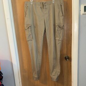 amplify Men's Tan Cargo Joggers